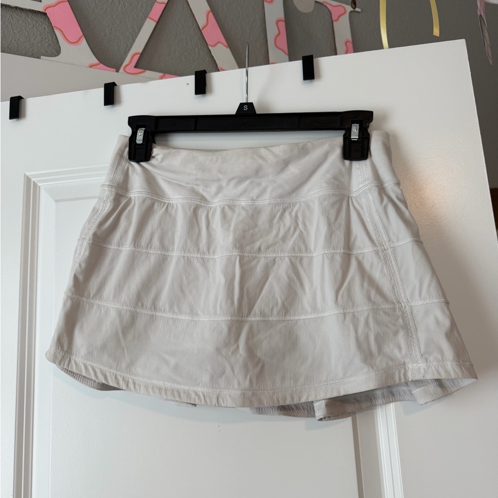 Lululemon Athletica Cream Mini Skirt